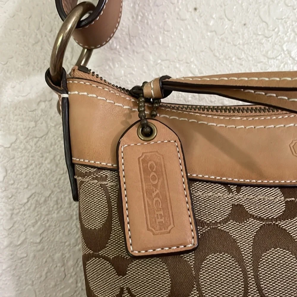 Coach Signature Brown Shoulder Bag